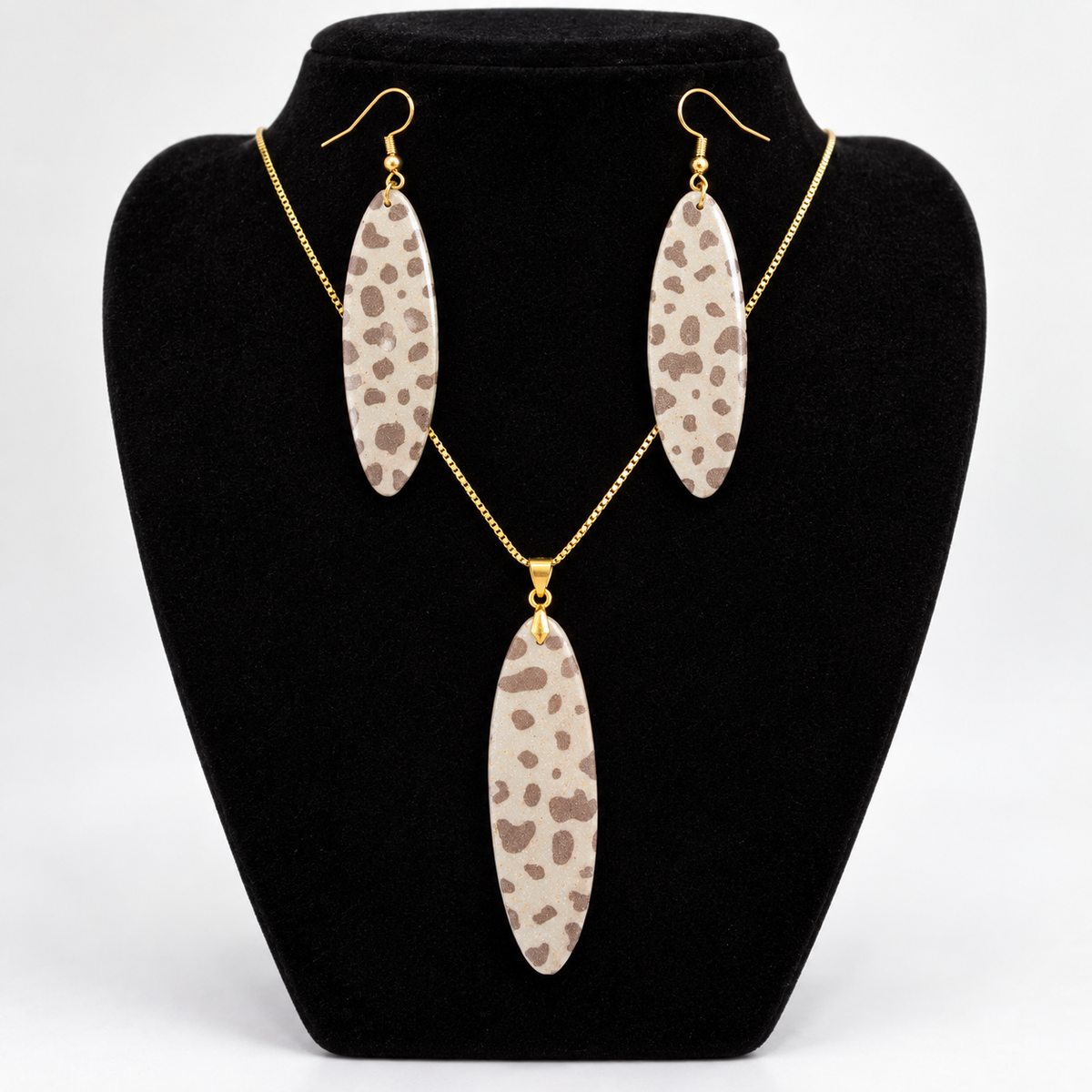 Statement Savannah Print Elegance – Ketting & Oorbellen