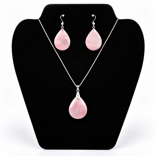 Statement Soft Quartz Elegance Set – Ketting & Oorbellen
